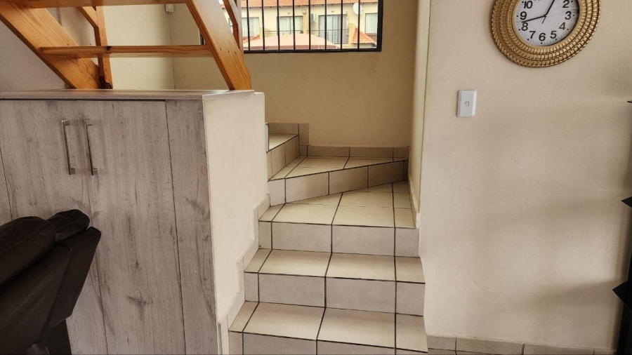 3 Bedroom Property for Sale in Waterval East North West